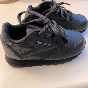 Reebok. Size:6 toddler. Black